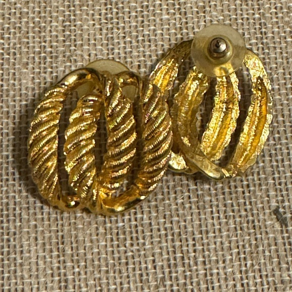 Gold Twisted Rope Earrings - Picture 4 of 9